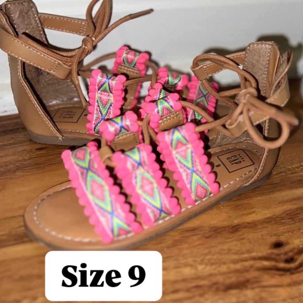 Toddler Gap sandals
